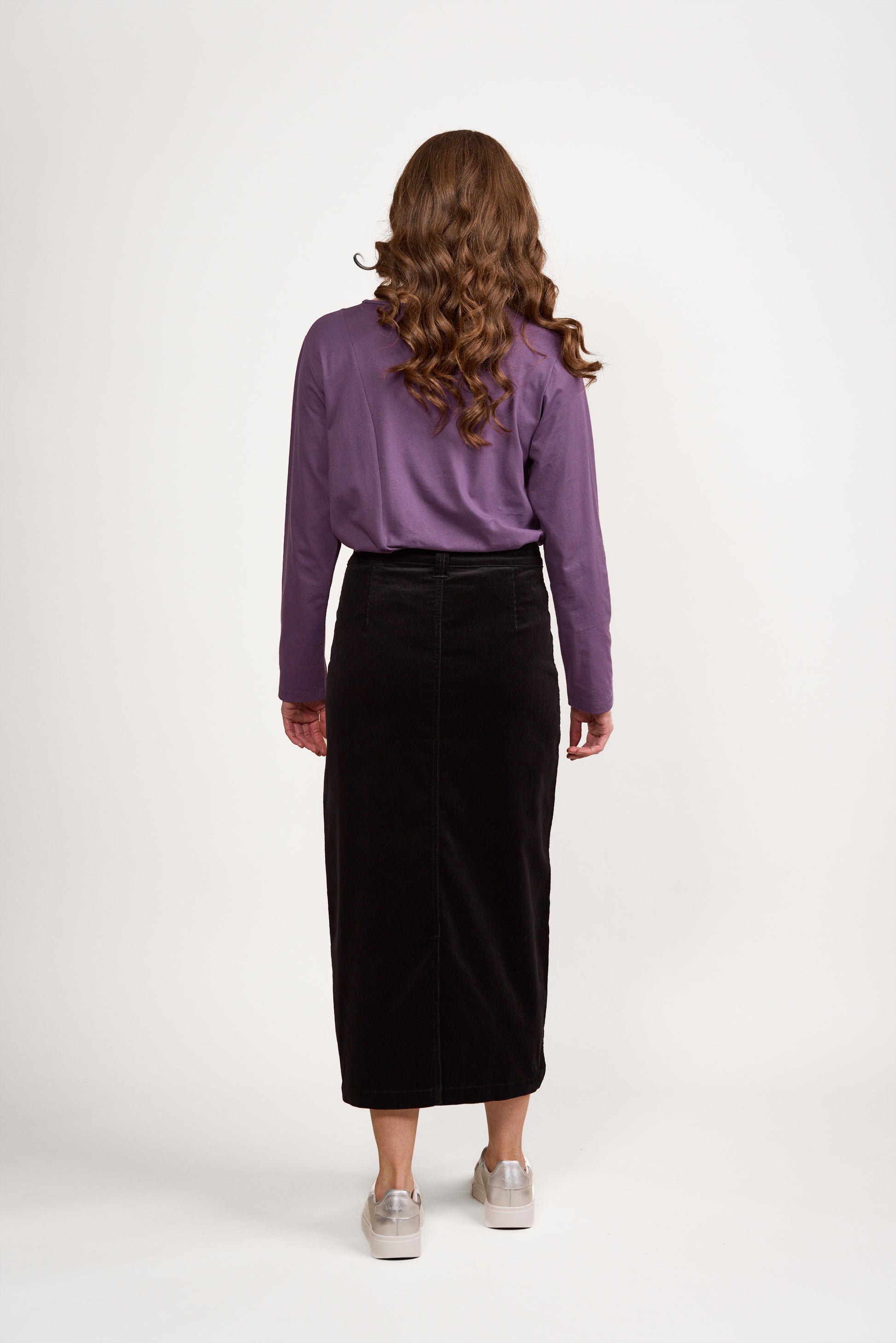 7064M Black - Mid Length Cord Skirt with Front Panel Seams - Vassalli