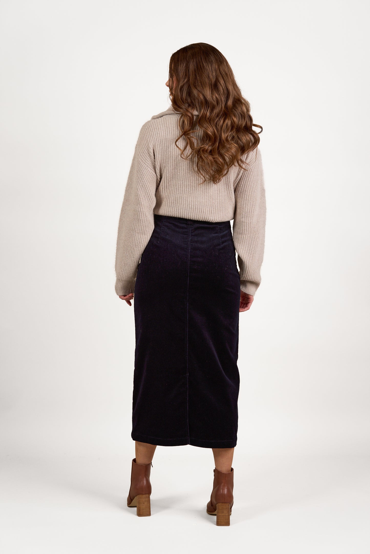 7064M Midnight - Mid Length Cord Skirt with Front Panel Seams - Vassalli