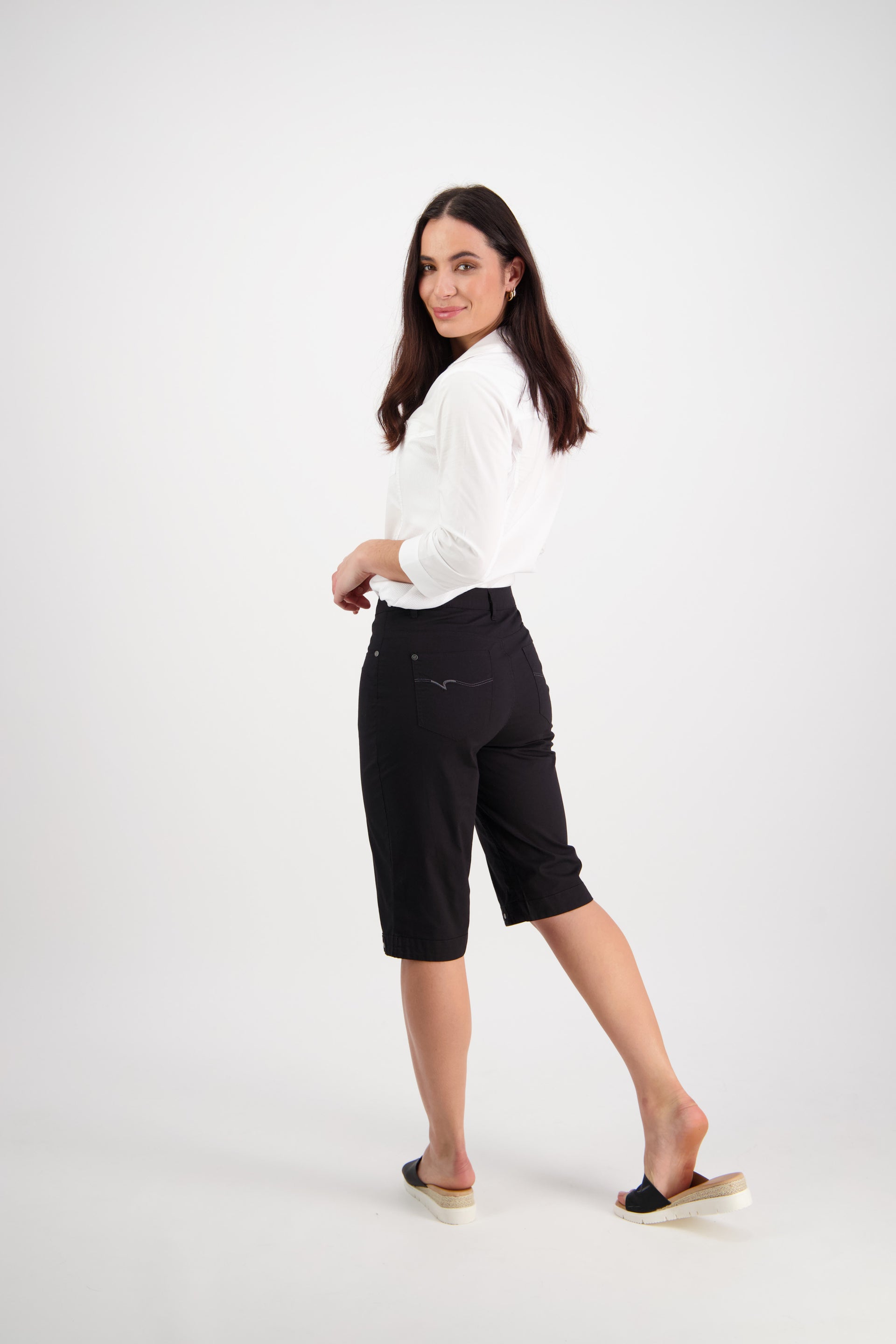 H1001P Black - Poplin Straight Leg Short - Vassalli