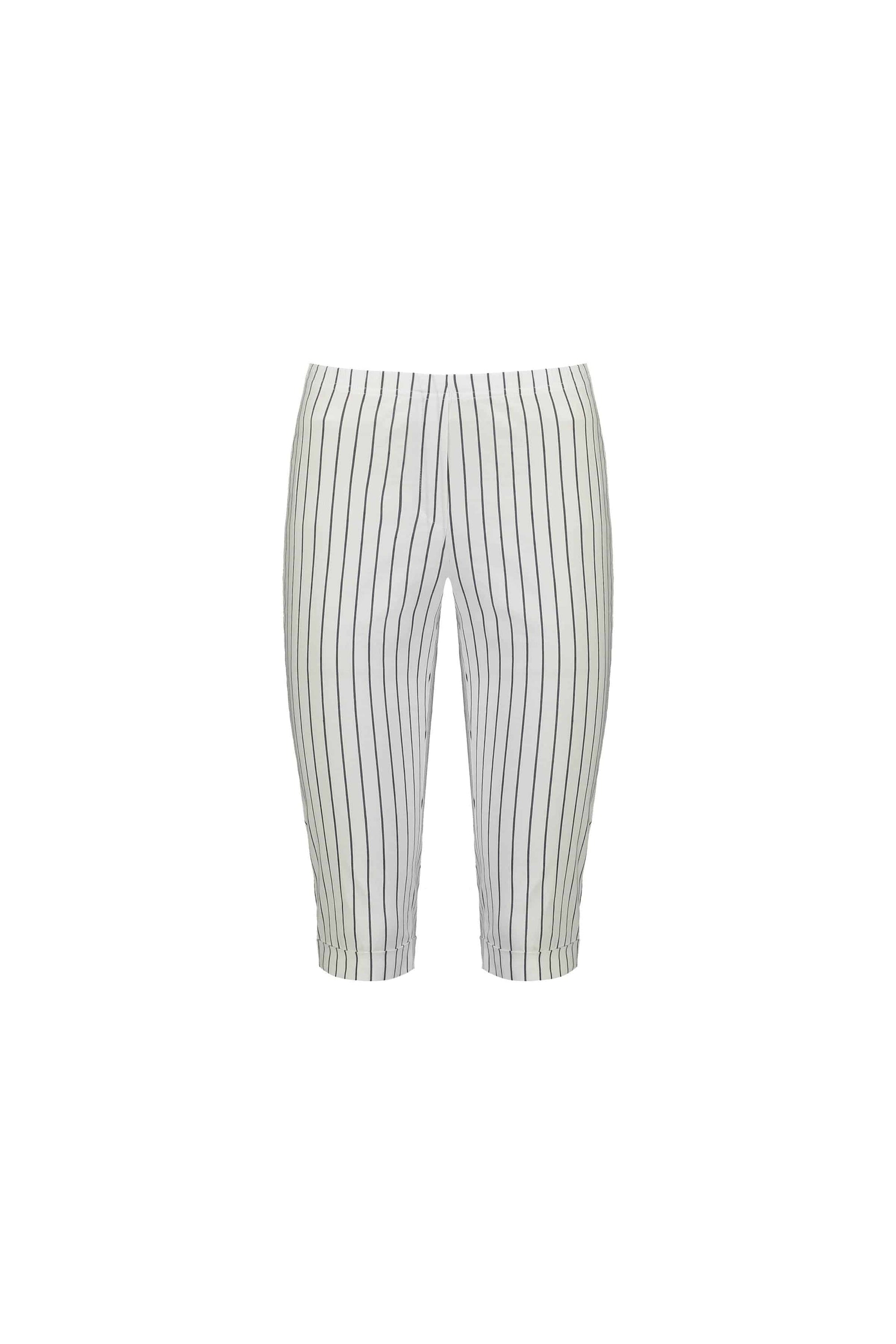 The Vassalli Paris Printed Short in white with stripes features a slim fit and stretch fabric for comfort, part of the Paris Collection. Displayed on a plain white background.