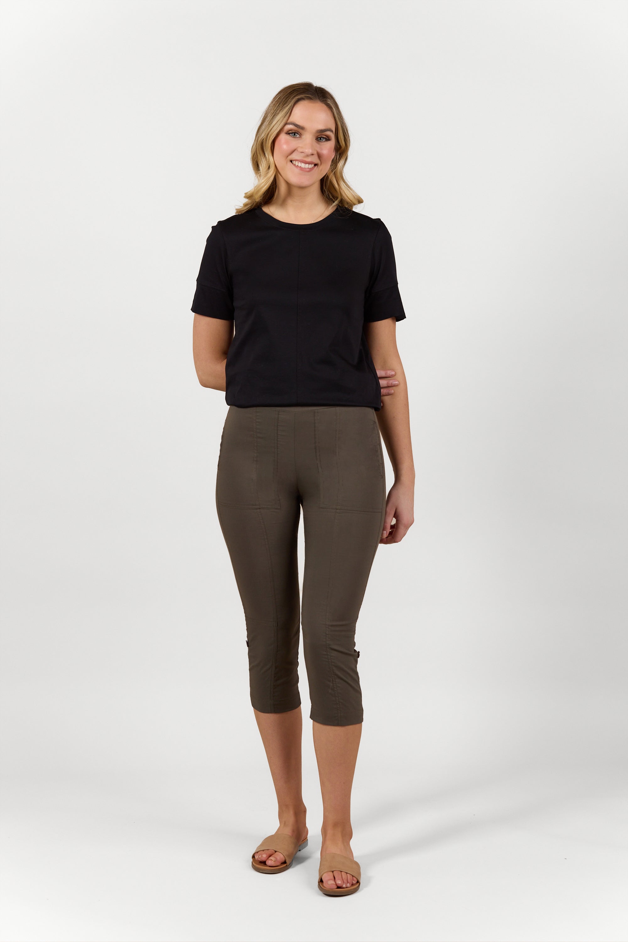 P7065 Khaki - Paris Cargo 3/4 Short - Vassalli