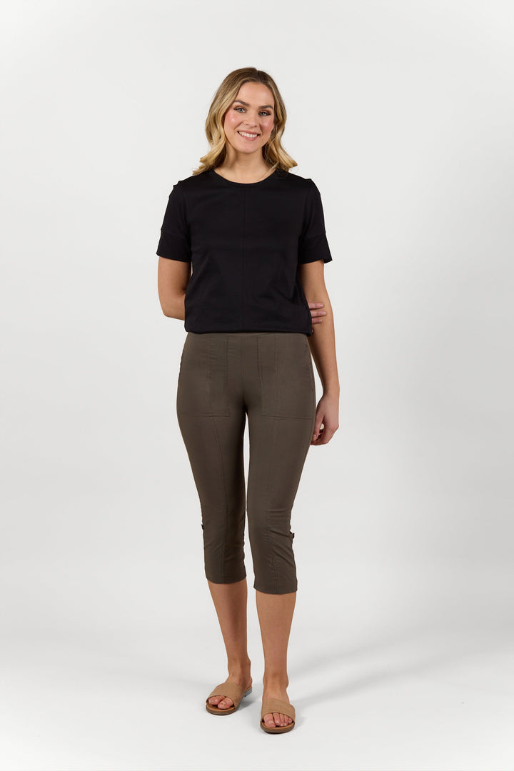 P7065 Khaki - Paris Cargo 3/4 Short - Vassalli