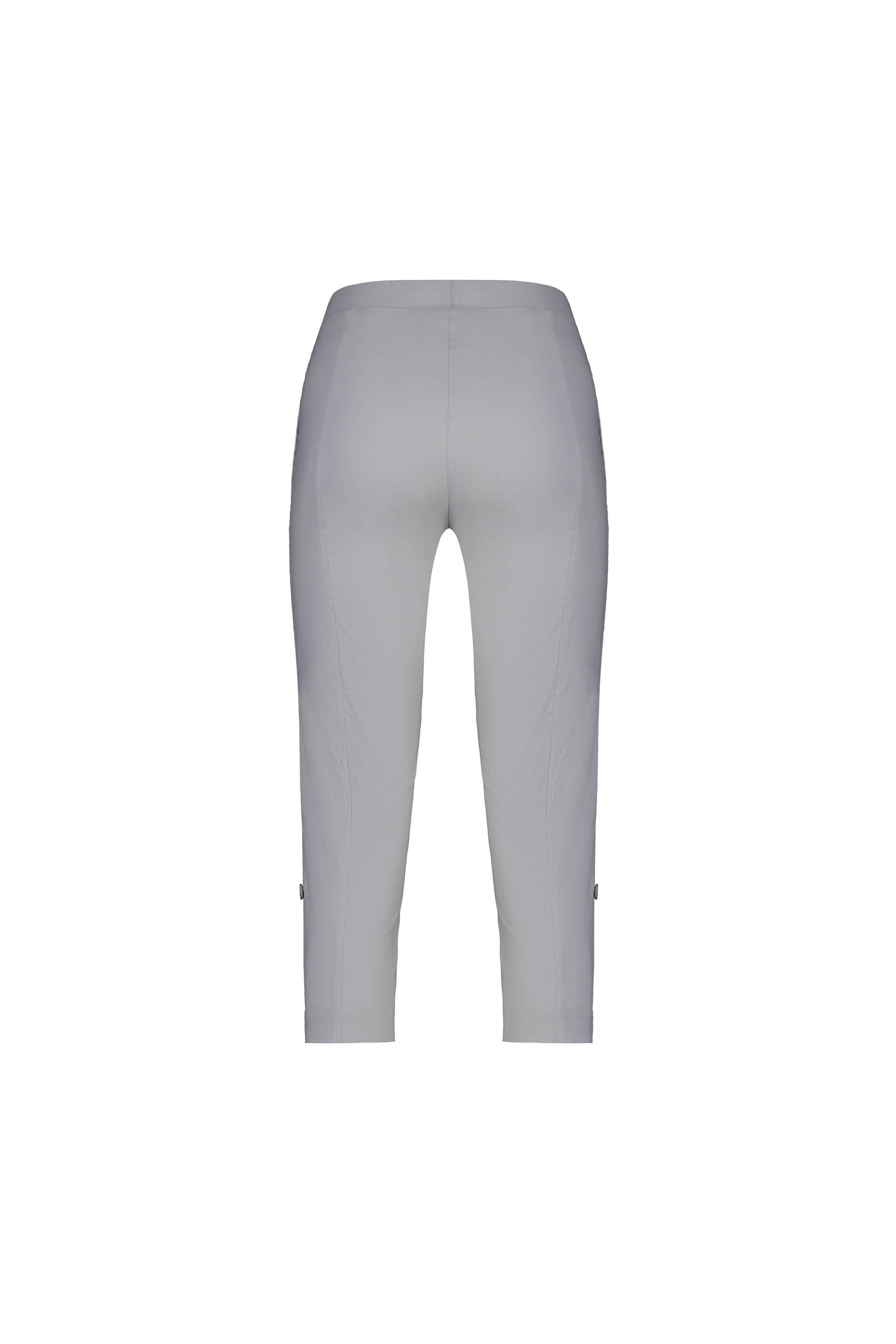 Back view of the Vassalli Paris 3/4 Cargo Short in Silver, featuring a fitted waistband and straight legs, made from stretch fabric and displayed on a white background.