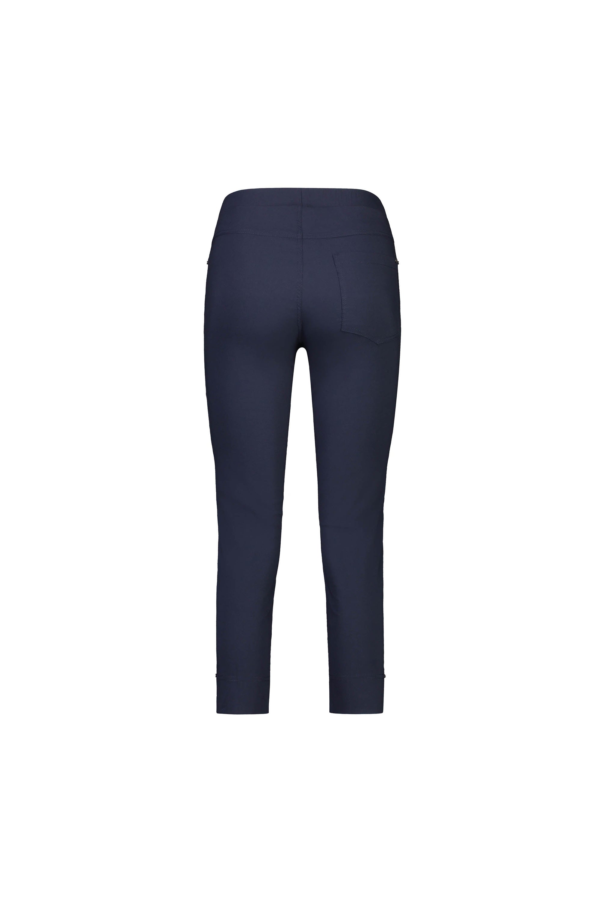 The Vassalli Paris Tour Capri - Inka features navy blue, ankle-length, slim fit pants with a high waistband, stretch fabric for comfort, a single back pocket on the right. Made in New Zealand.