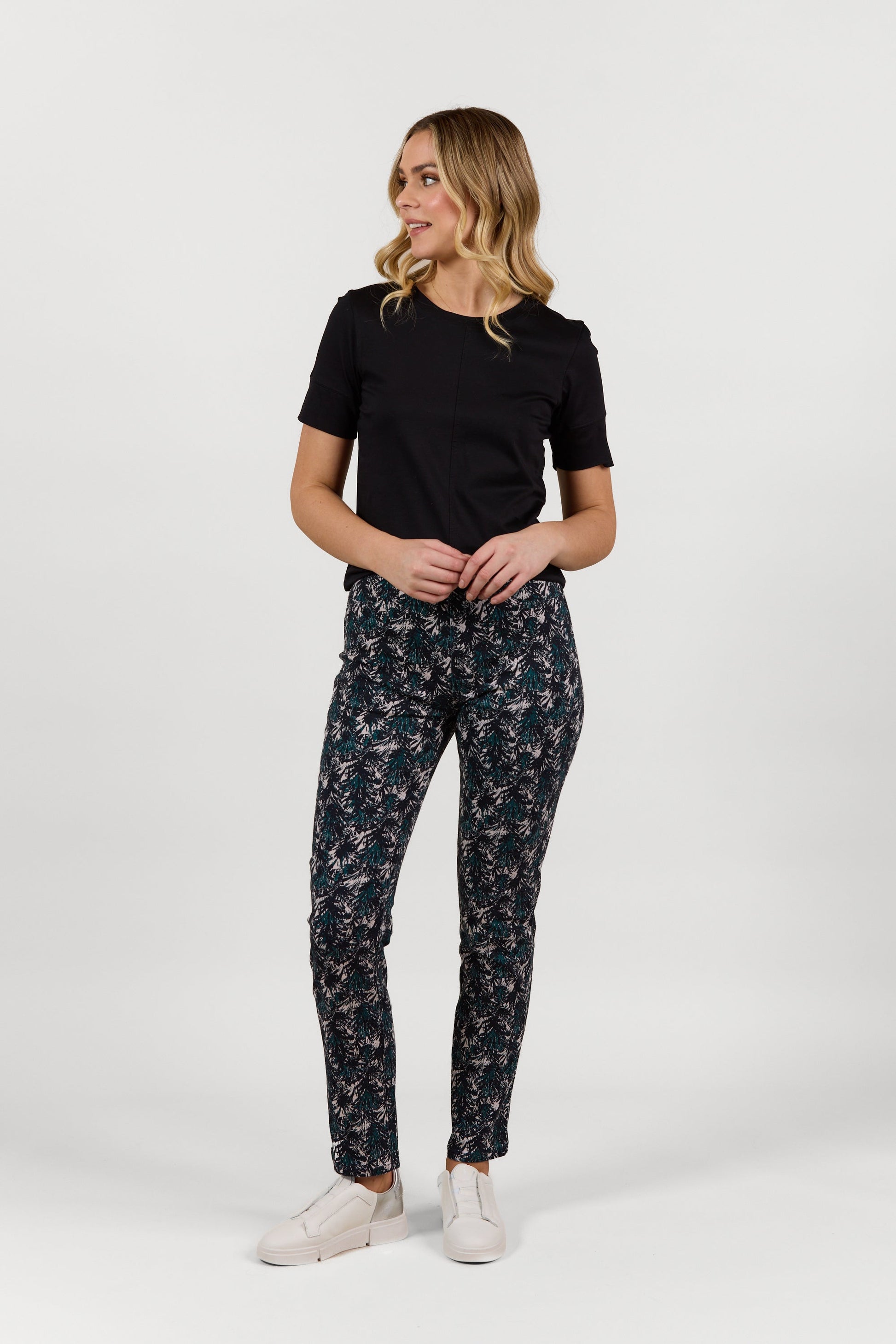 S234 Aspen - Slim Leg Full Length Printed Pull-On - Vassalli