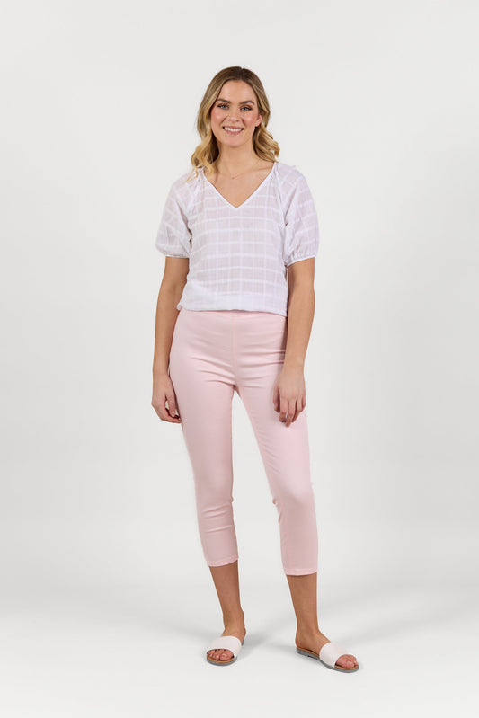 S271LW Powder Pink - Skinny Leg 7/8 Length Lightweight Pull On - Vassalli
