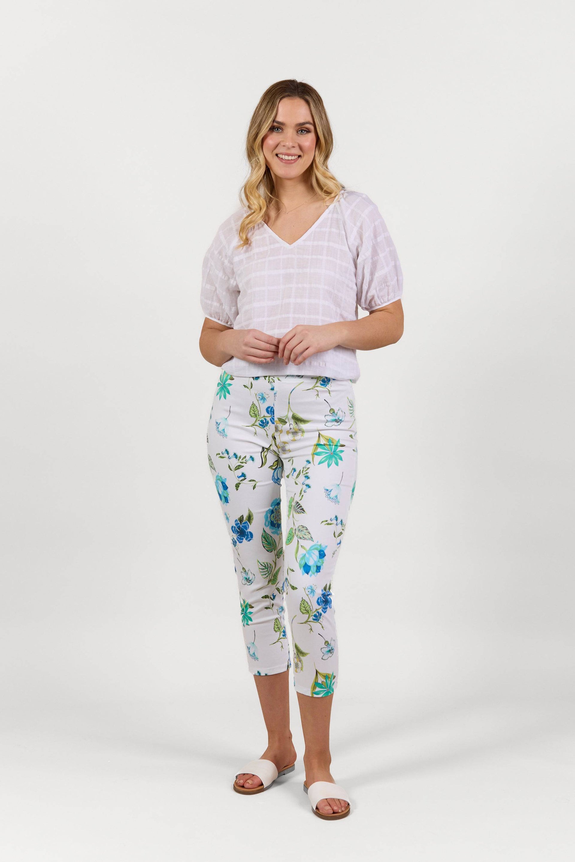 S271LW Santorini - Skinny Leg 7/8 Length Lightweight Pull-On - Vassalli