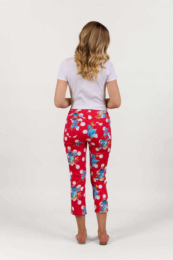 S274LW Betty - Slim Leg 7/8 Length Lightweight Pull-On - Vassalli