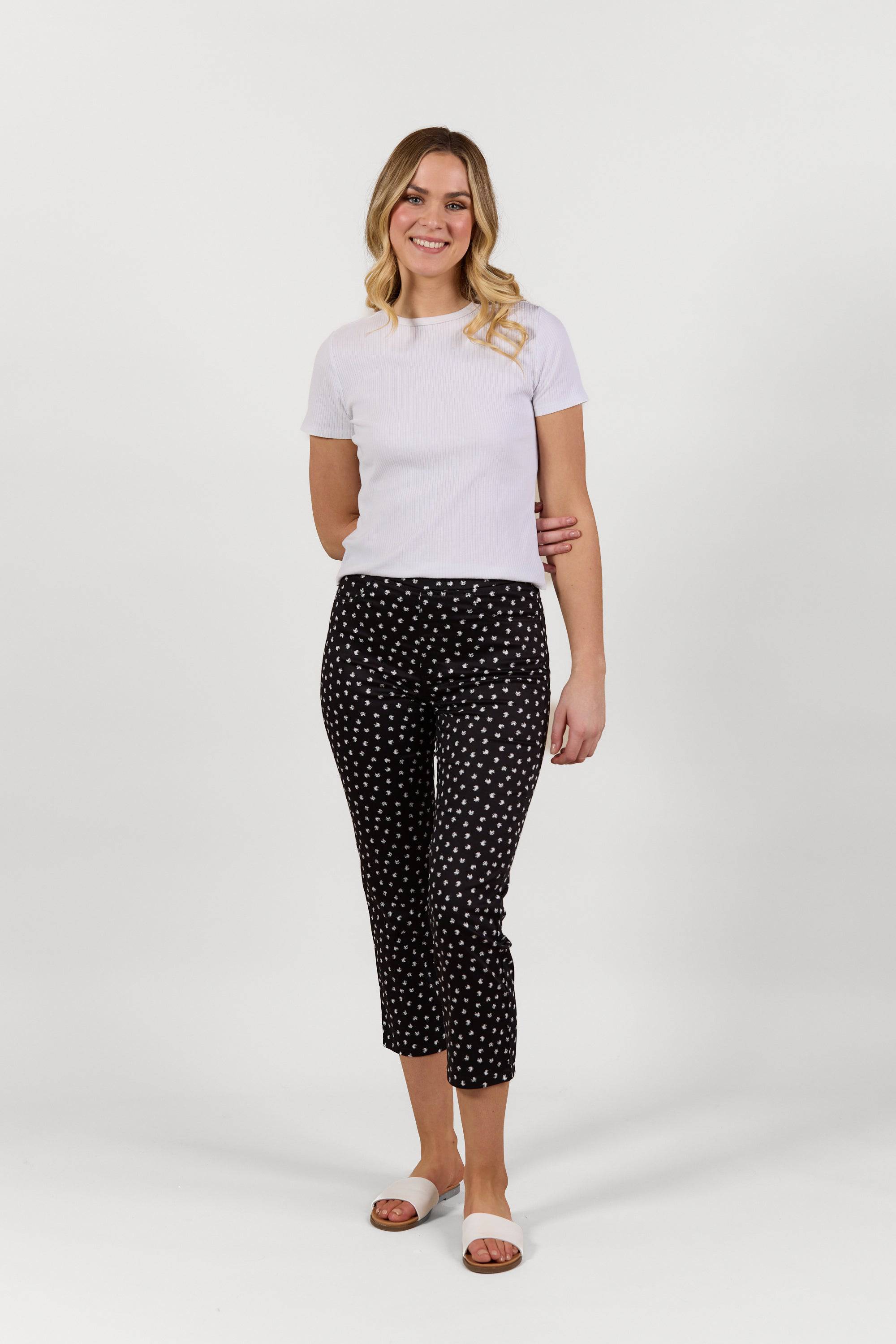 S274LW Mars - Slim Leg 7/8 Length Lightweight Pull-On - Vassalli