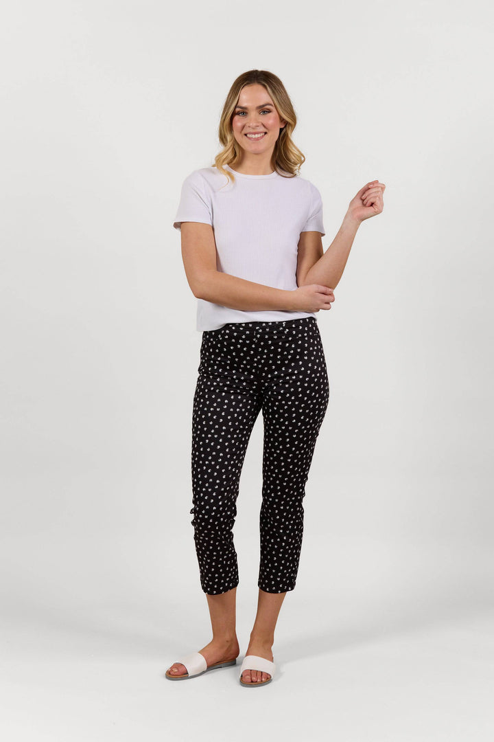 S274LW Mars - Slim Leg 7/8 Length Lightweight Pull-On - Vassalli