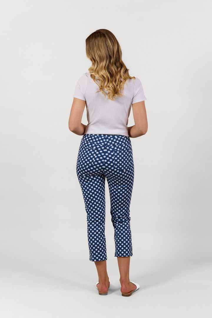 S274LW Navy/White - Slim Leg 7/8 Length Lightweight Pull-On - Vassalli