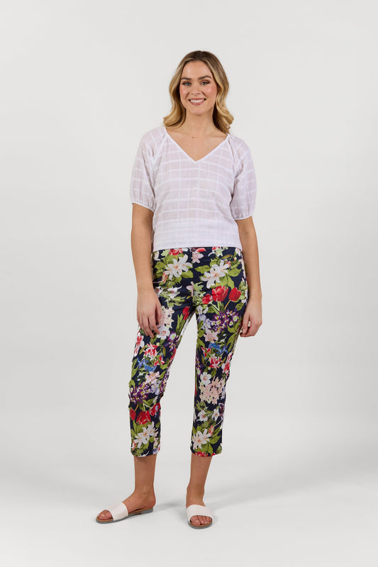 S274LW Tulip - Slim Leg 7/8 Length Lightweight Pull On - Vassalli