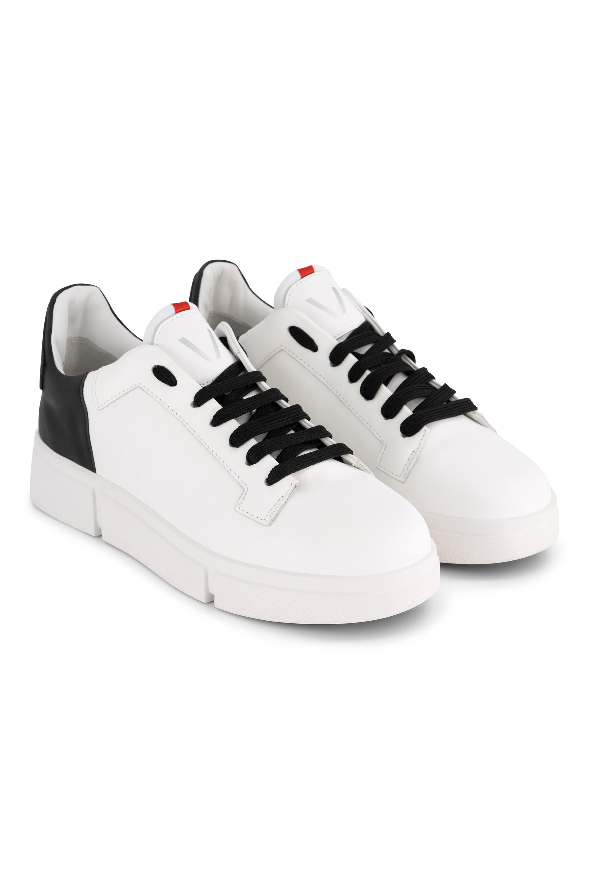 VS-001 White/Black - Sneaker - Vassalli