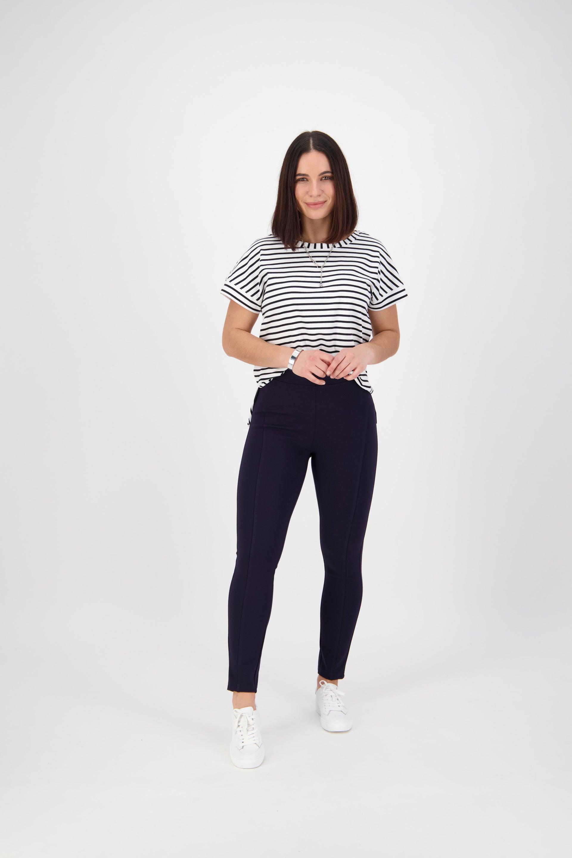 12105 Fortune Pant - Navy - Vassalli