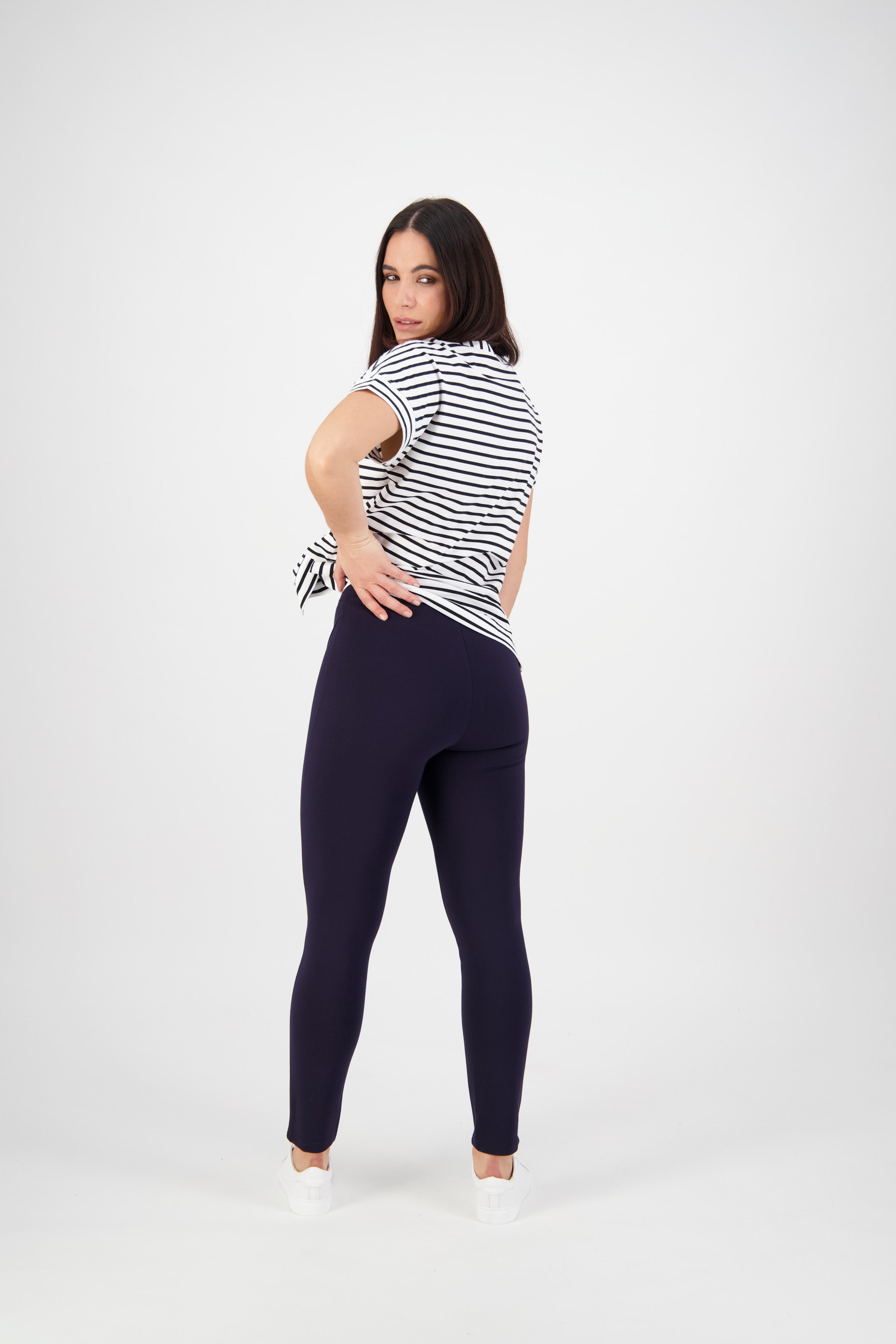 12105 Fortune Pant - Navy - Vassalli