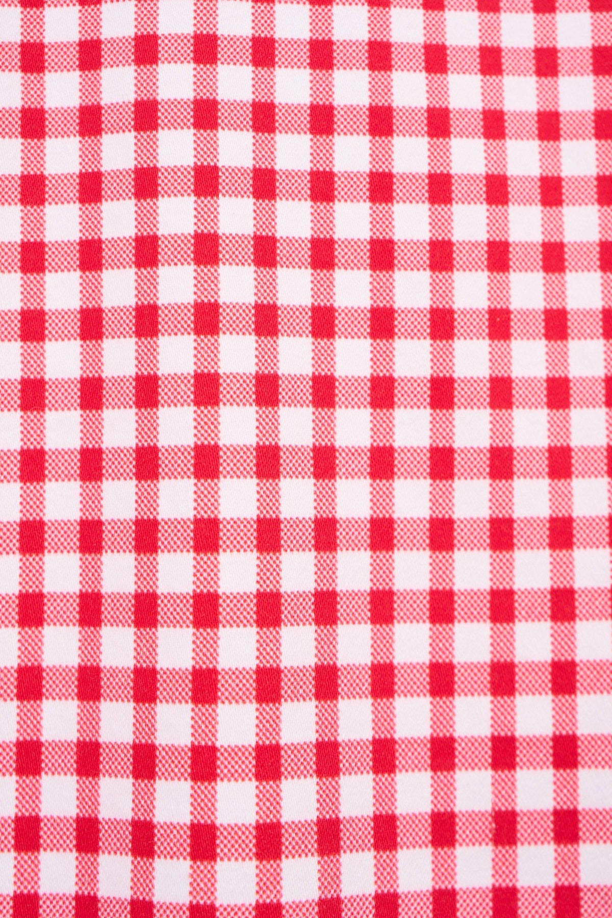 The Vassalli Harbour 7/8 Pant in Red Gingham features a classic, symmetrical checkered pattern in comfy stretch fabric—perfect for stylish, effortless wear.