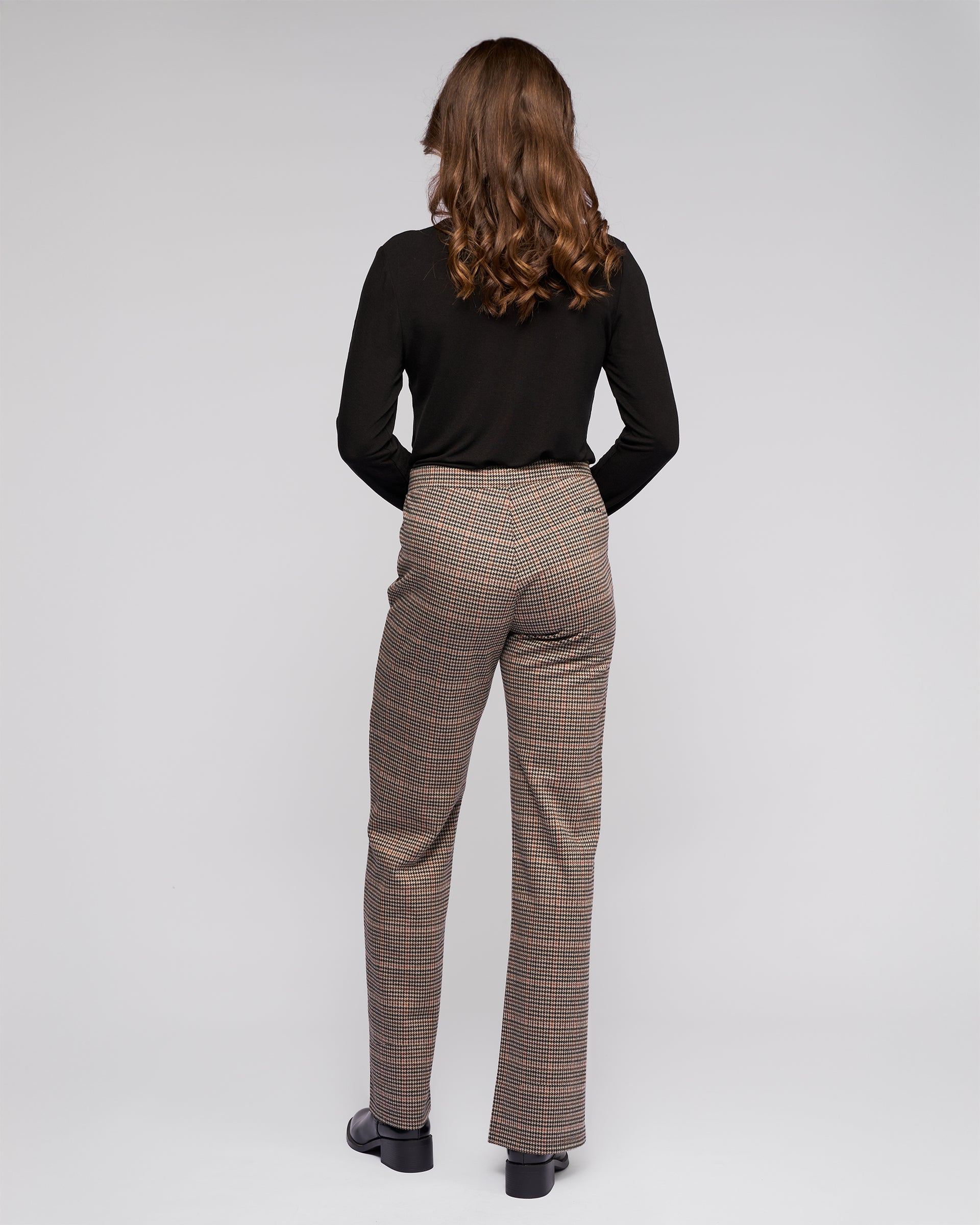 Byron Pull On - Ezra