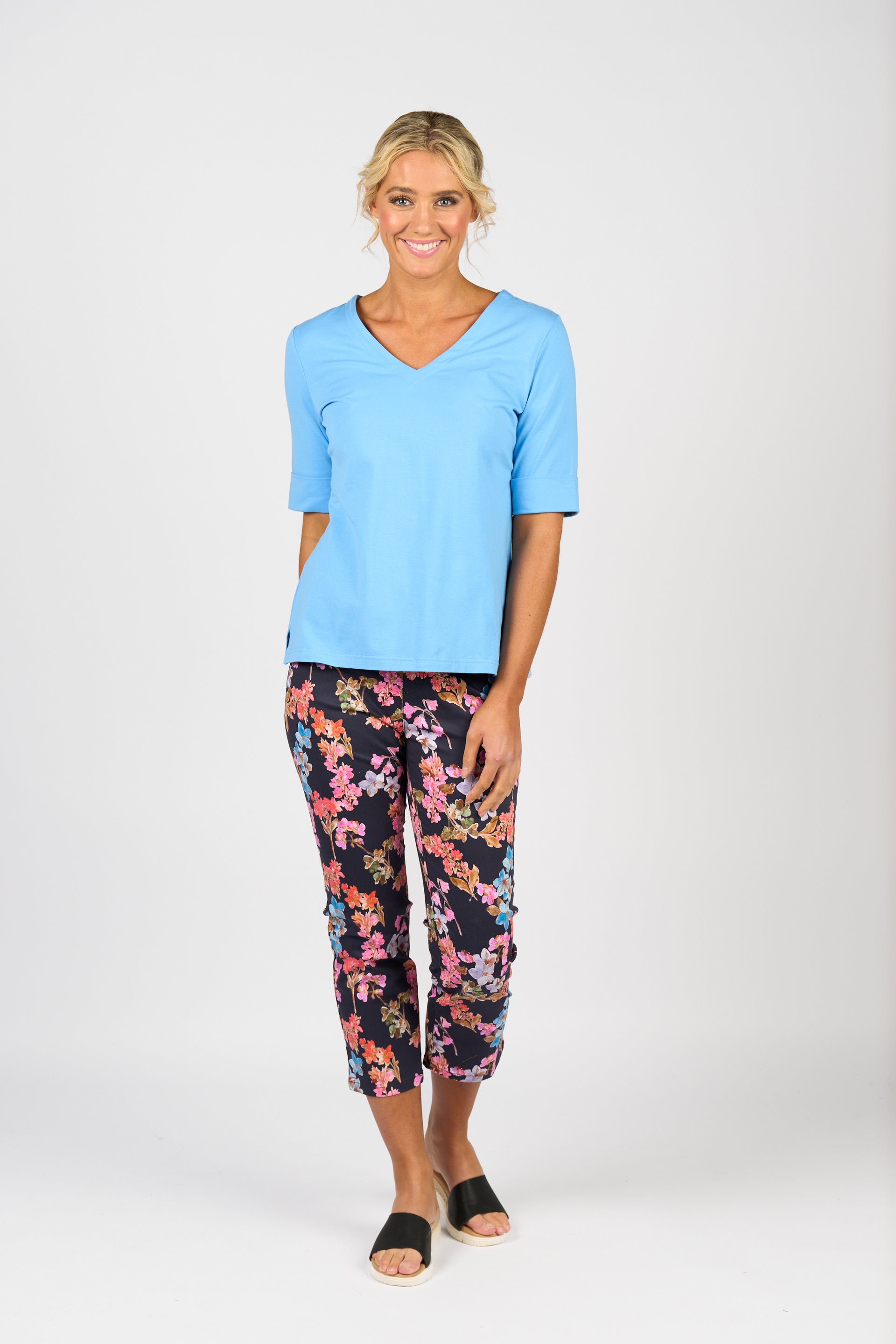 4264 V Neck Top - Sky - Vassalli