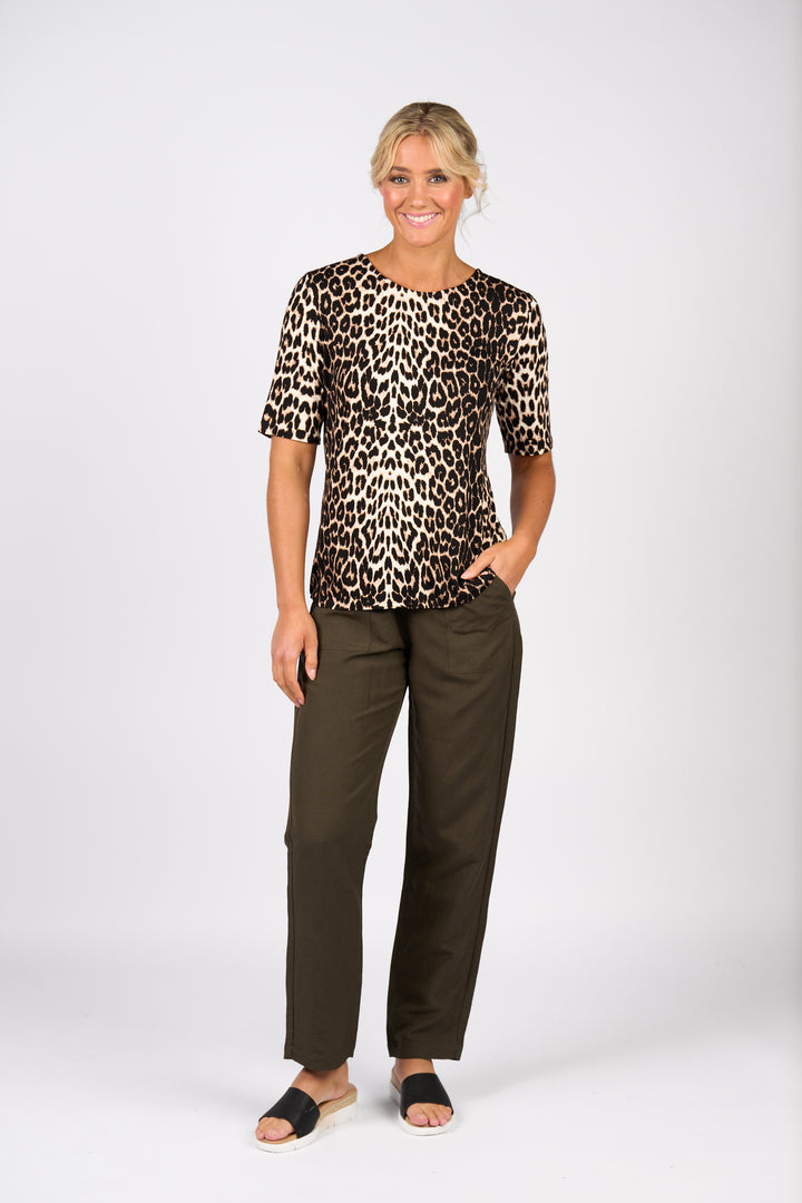 4329 Round Neck Knit Top - Leopard - Vassalli