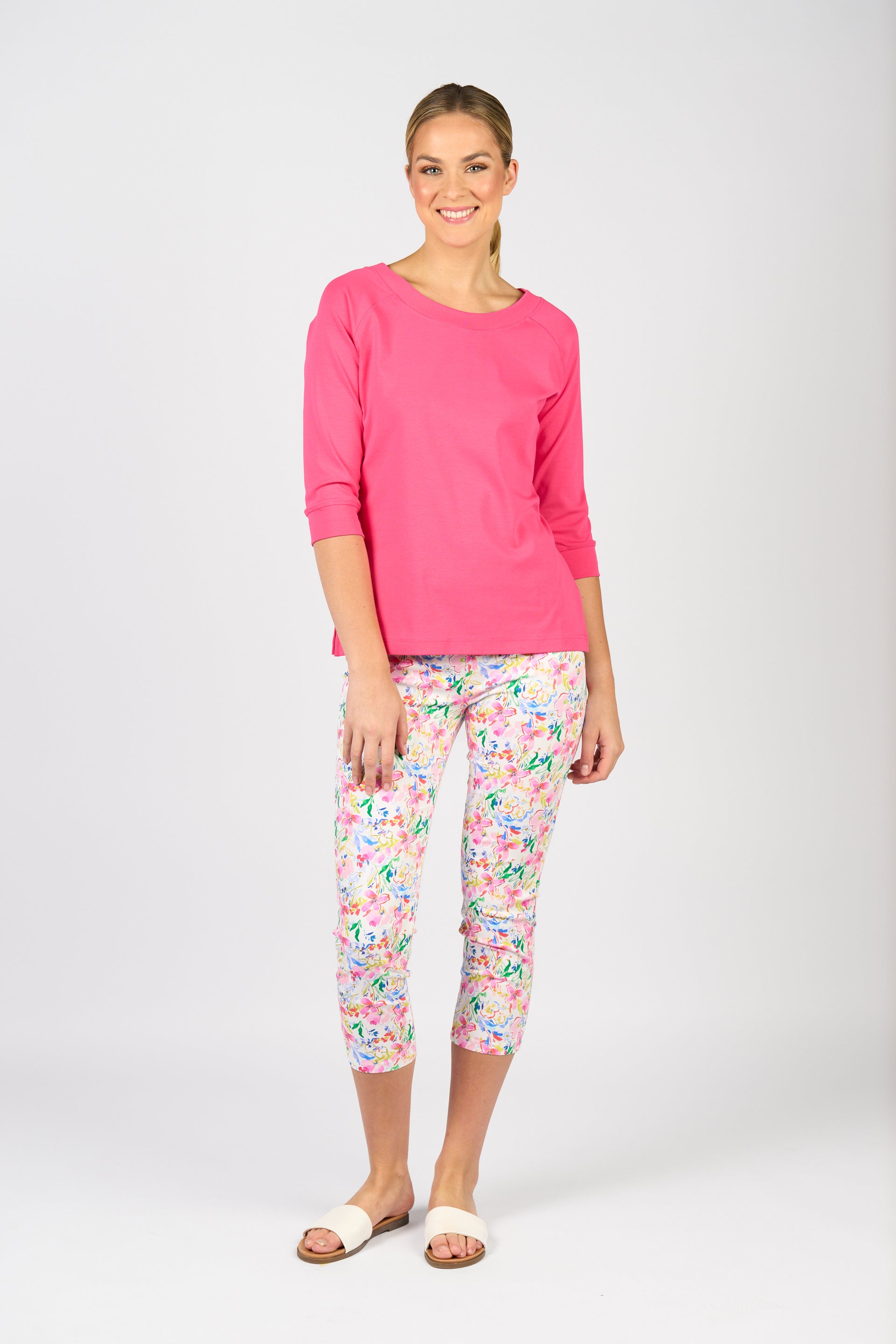 4381 Boat Neck Top - Fuchsia - Vassalli
