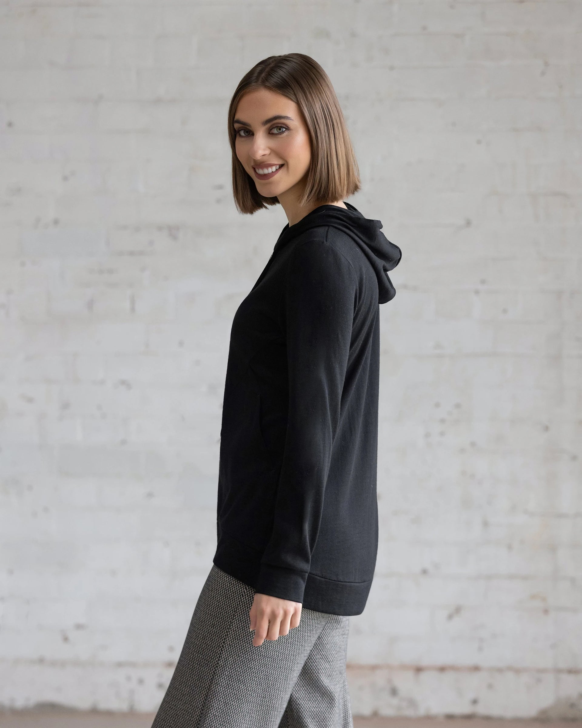 Shield Merino Hoodie - Black