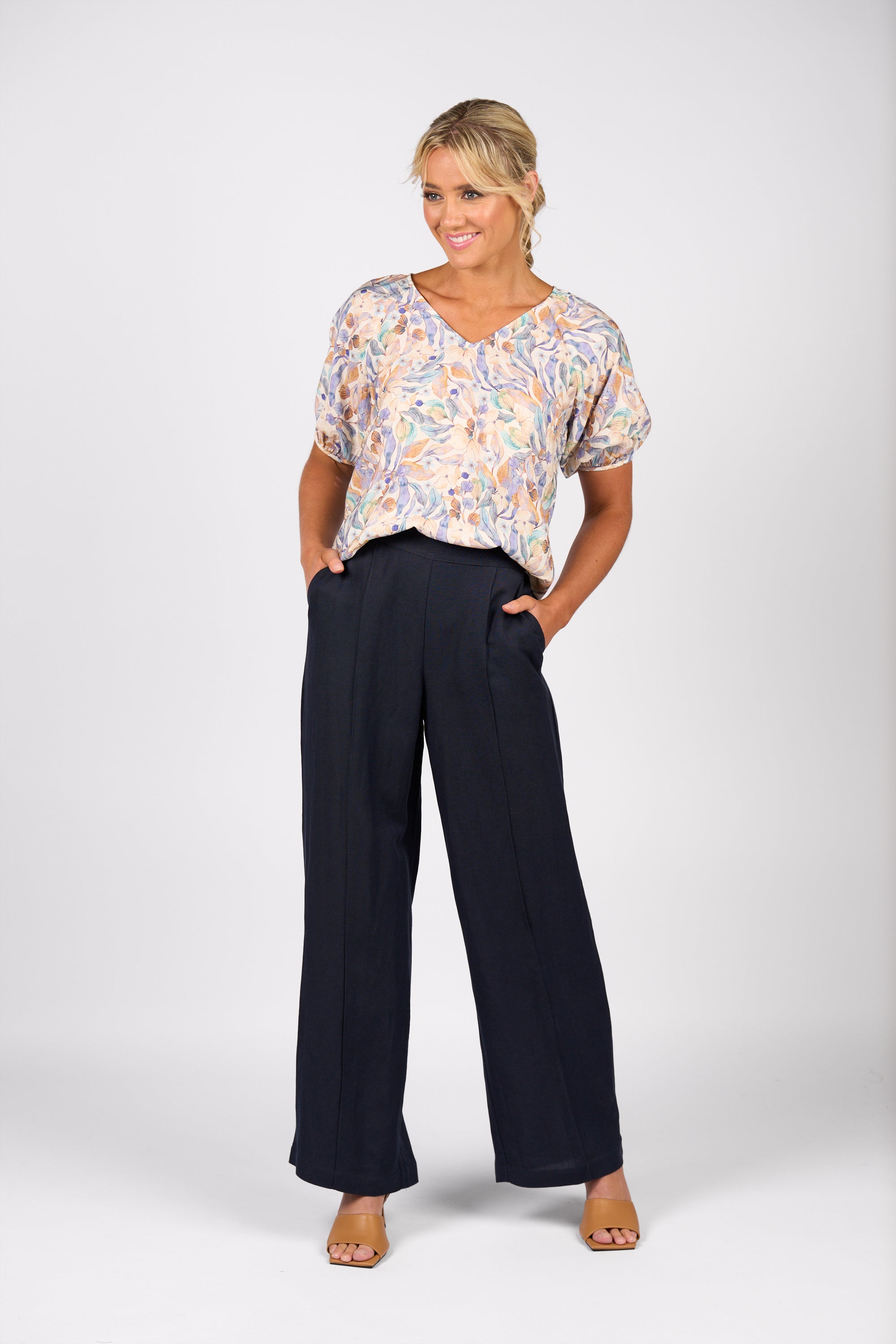 5017 Wide Leg Pants - Ink - Vassalli