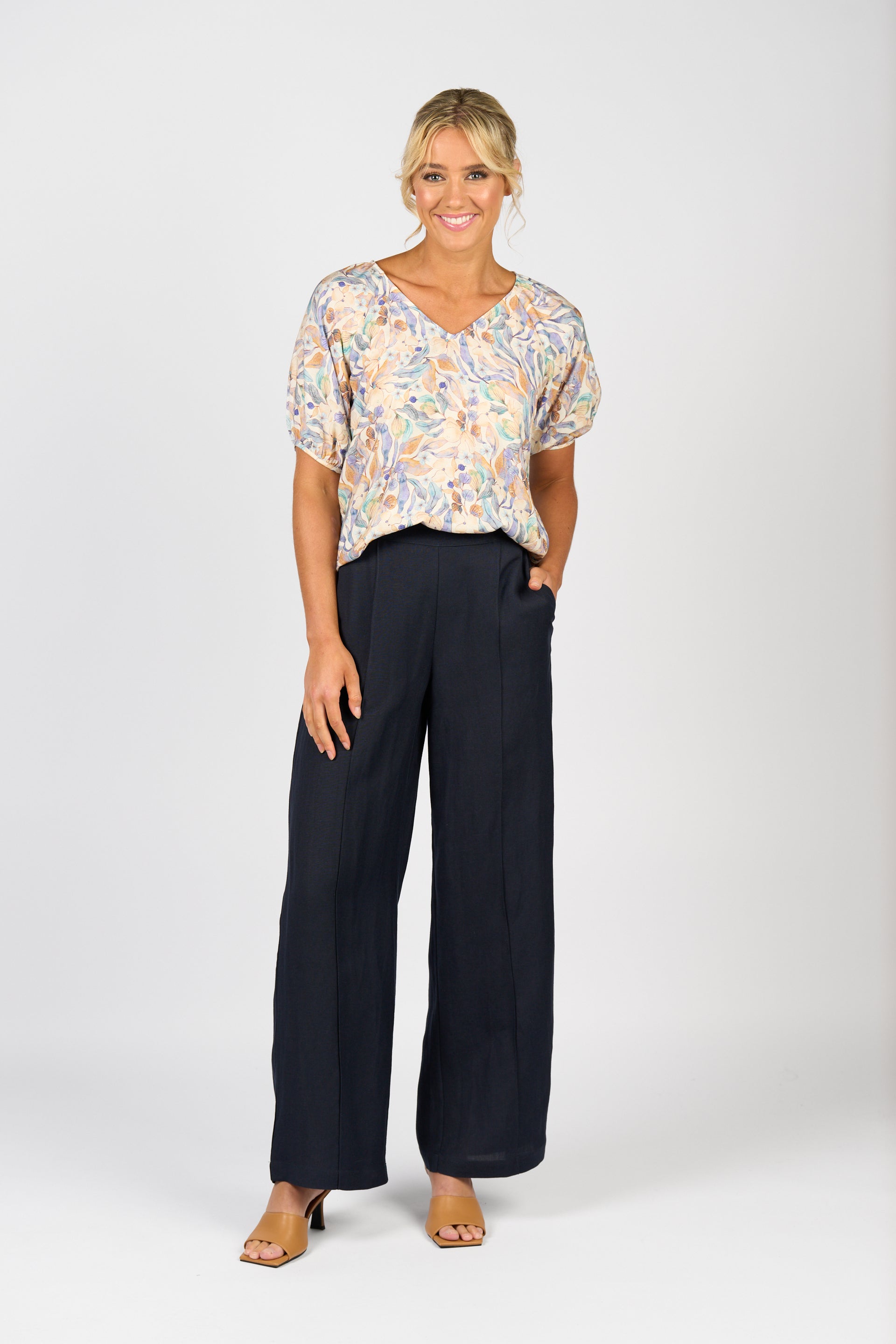 5017 Wide Leg Pants - Ink - Vassalli
