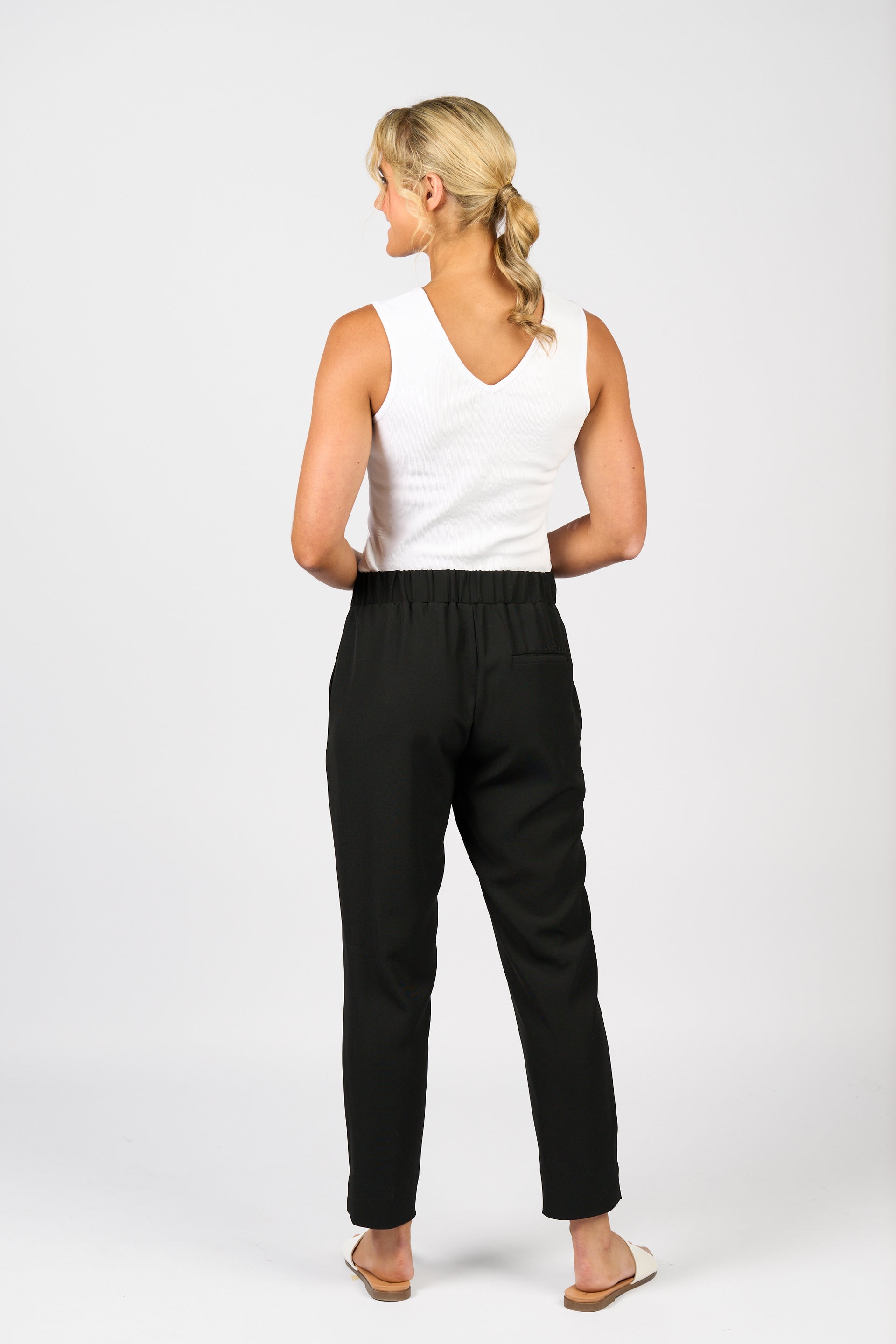 5035 Pants - Black - Vassalli