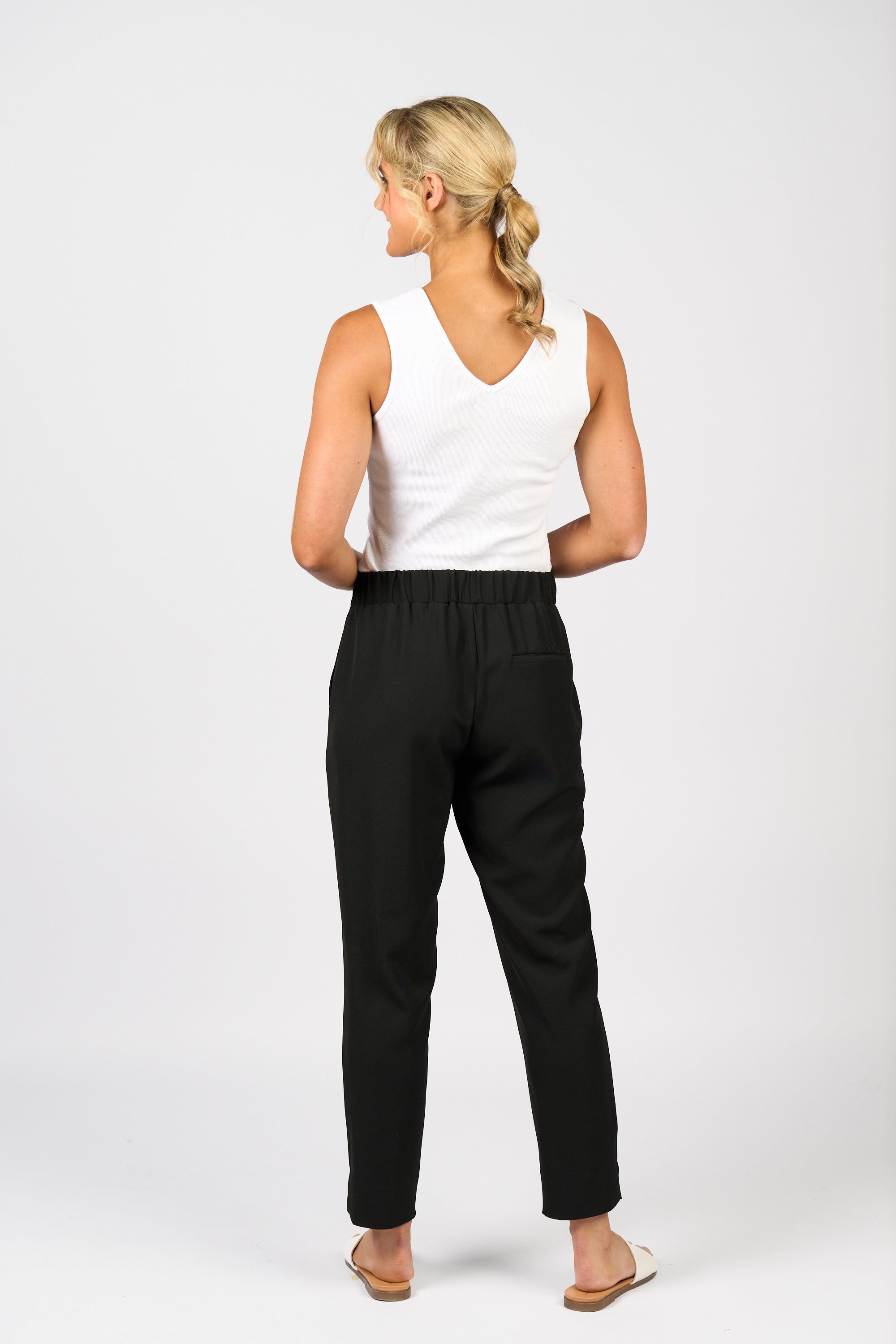 5035 Pants - Black - Vassalli