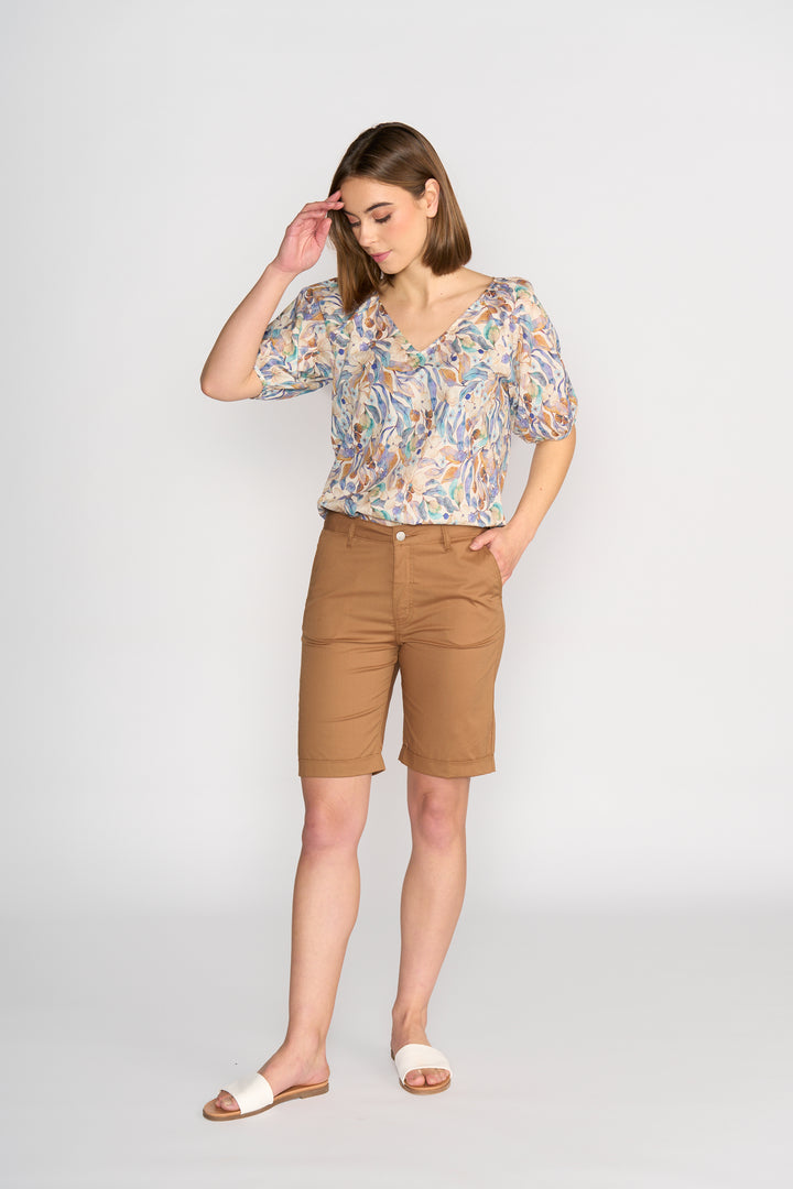 5775A Above Knee Short - Pecan - Vassalli