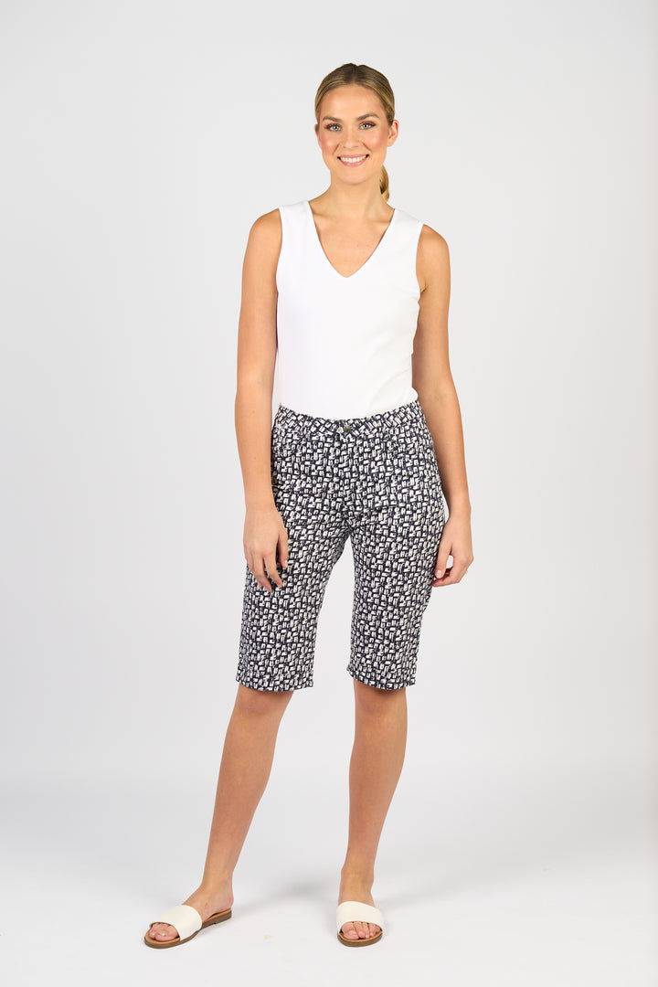 H1001ALW Lightweight Short - Cove - Vassalli