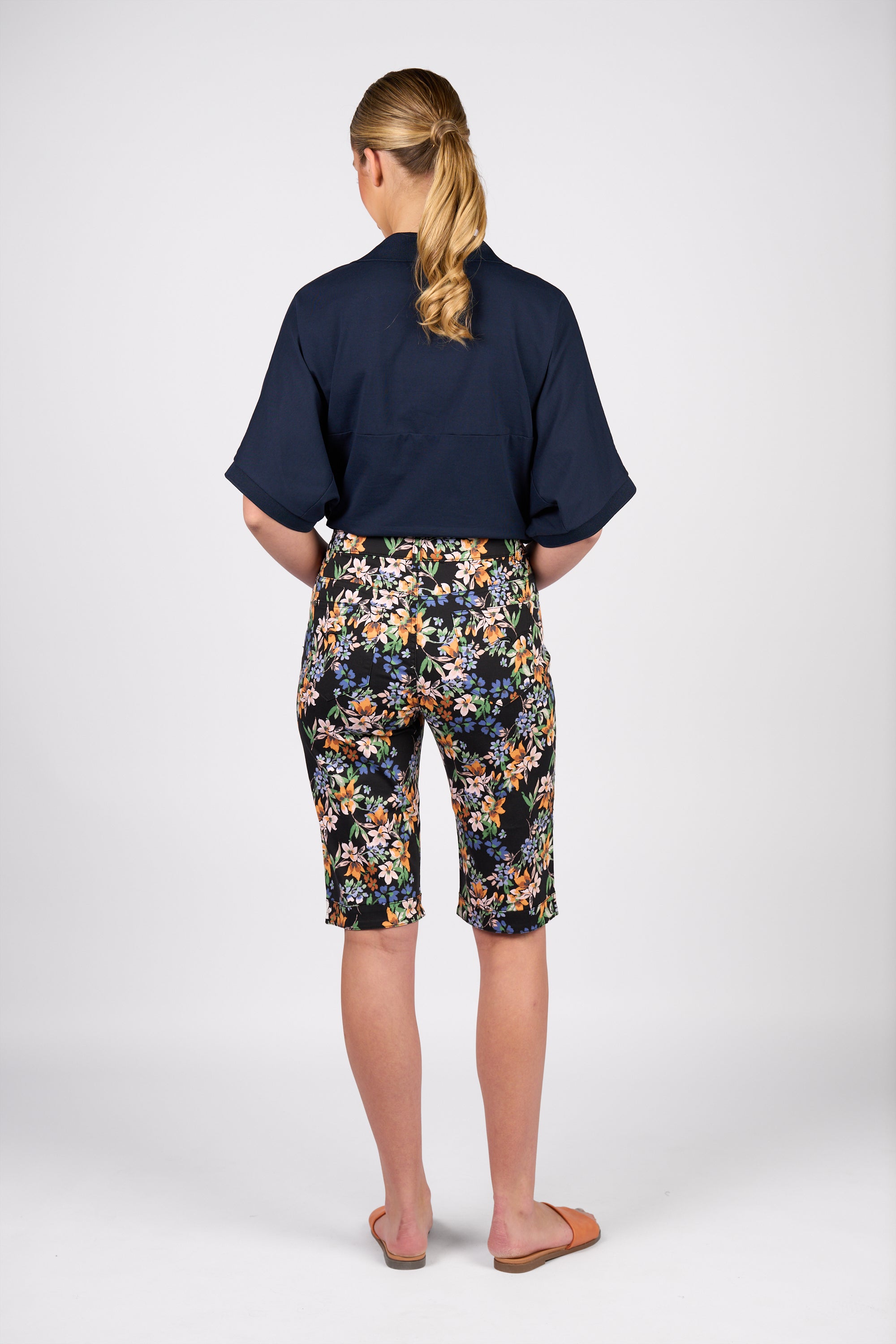 H1001ALW Lightweight Shorts - Grove - Vassalli