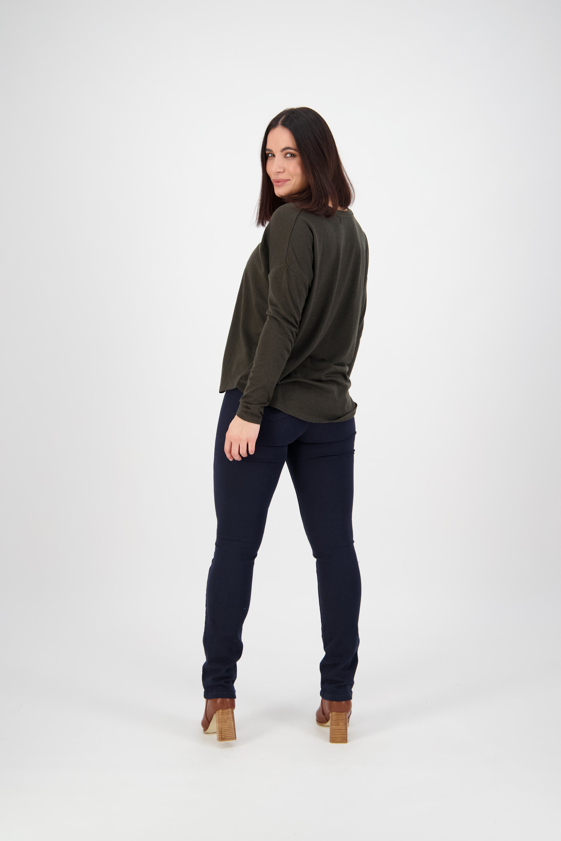 234K Carbon - Slim Leg Full Length Knit Denim Pull On - Vassalli