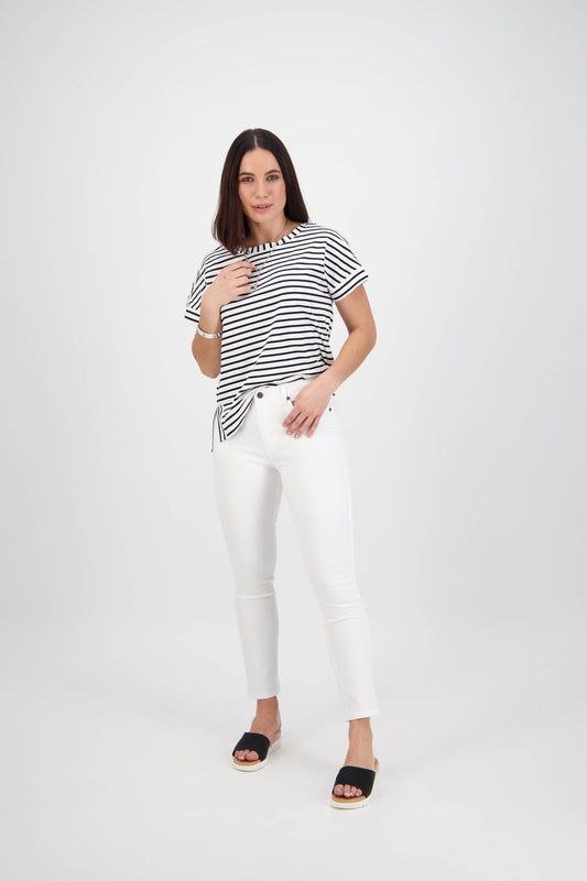 5744 White Denim - Skinny Leg Ankle Grazer Jean - Vassalli